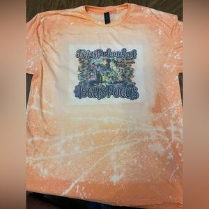 Hocus Pocus customized T-shirt
